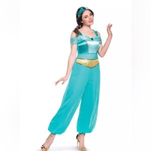 Brand New Disney Princess Jasmine Deluxe Adult Costume Size M (8-10)